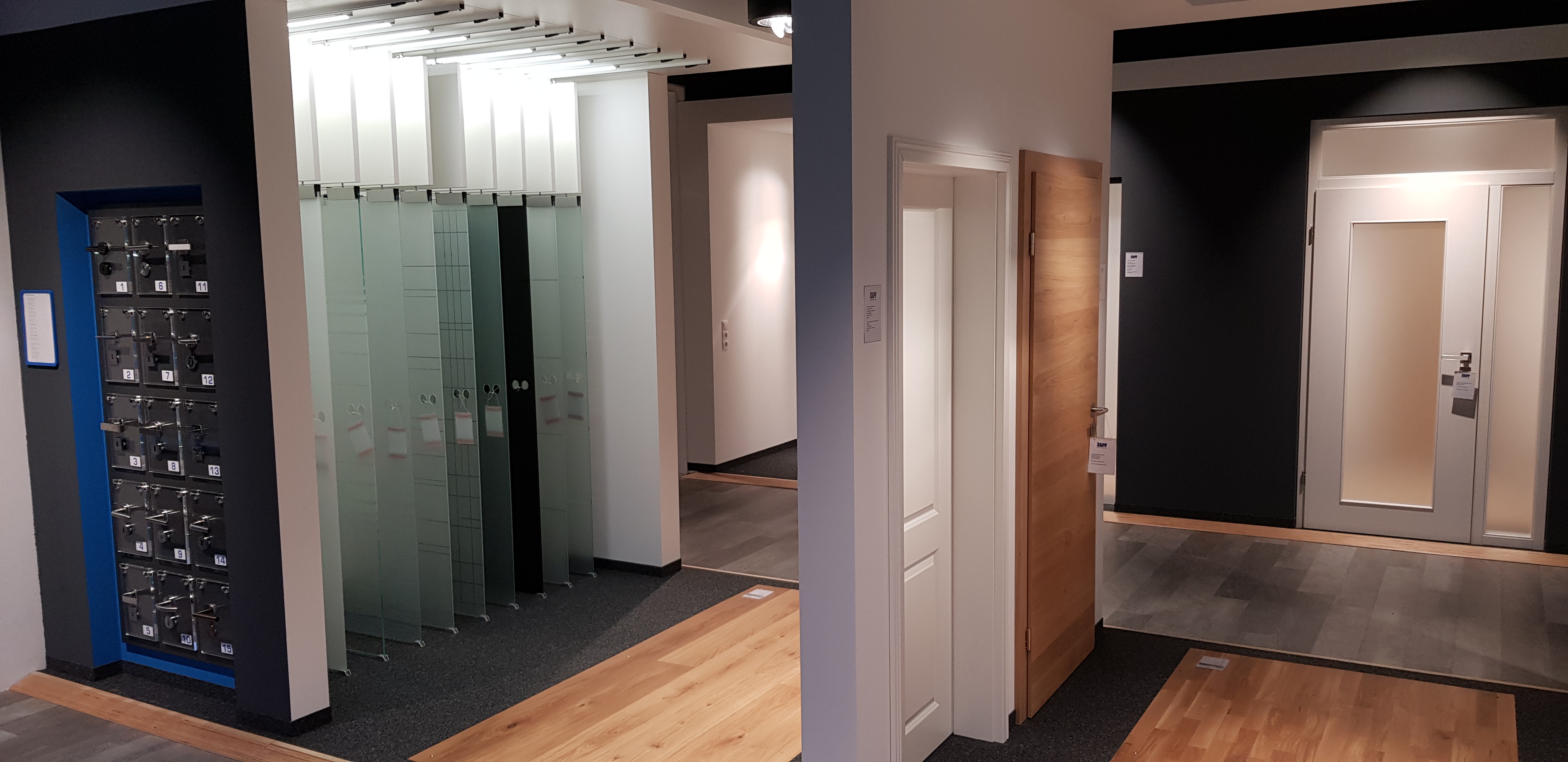 Fenster, Türen & Garagentore